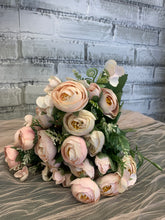 Load image into Gallery viewer, Floral Boquet